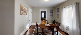 Beautiful Bungalow nestled in Nelsonville near Hocking Hills