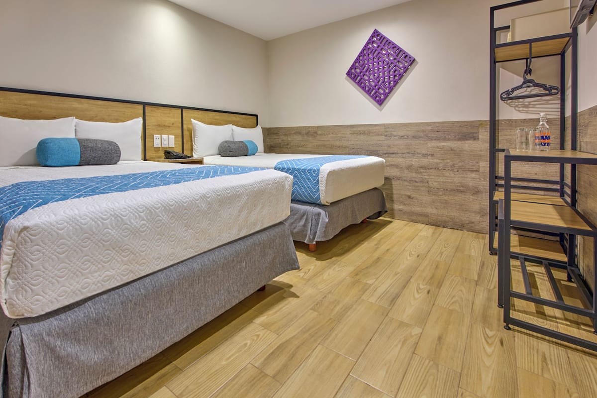 Chambre Quadruple | Literie hypoallergénique, Wi-Fi gratuit, draps fournis