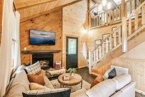 Smart-TV, peis, videospill og bøker