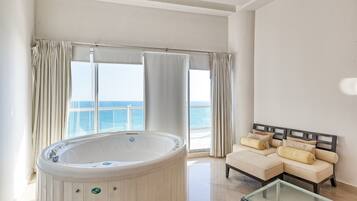 Condo panorámico | 4 habitaciones y decoración personalizada