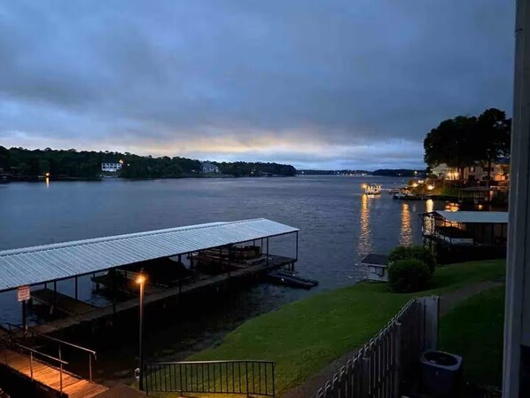 Property grounds - Lake Front (Hot Springs)