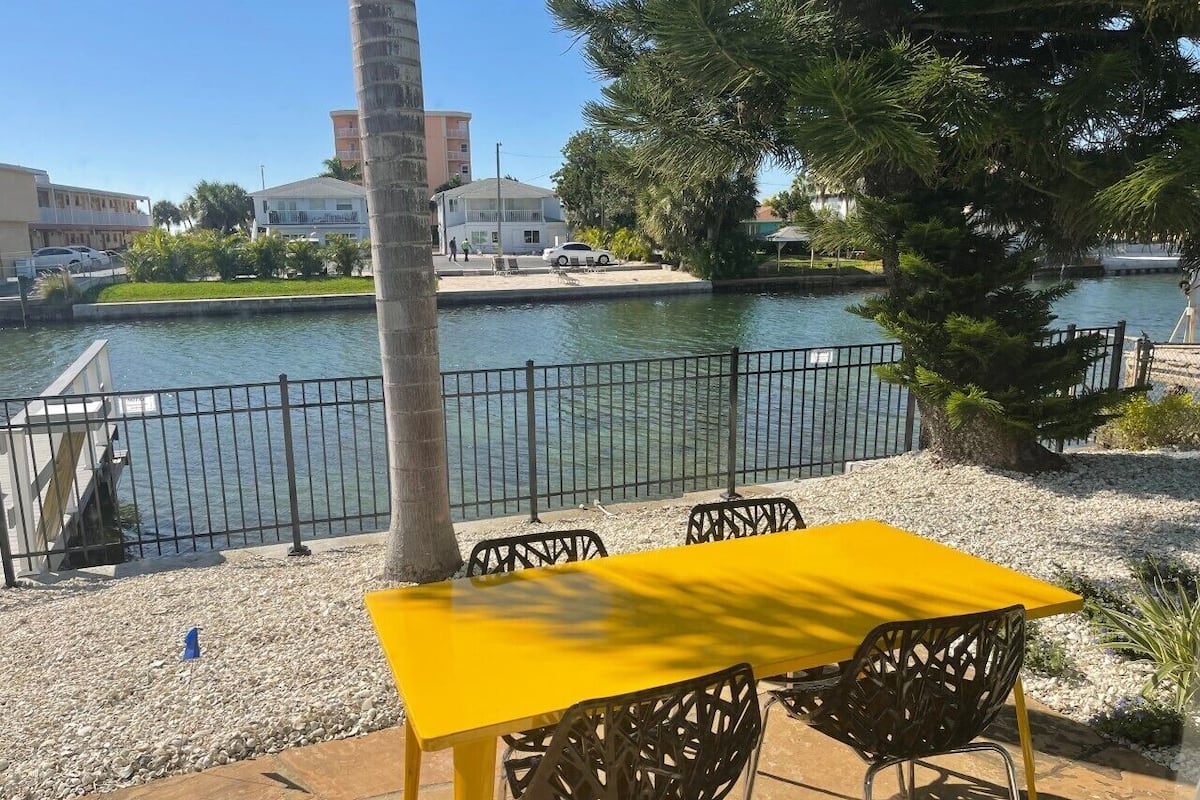 Suite Executive, 1 camera da letto, patio, vista porticciolo | Terrazza/patio