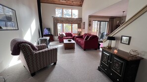 TV, fireplace, Hulu, streaming services