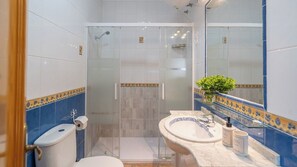Badewanne, Haartrockner