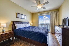 3 bedrooms, travel cot, WiFi, bed sheets