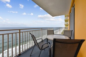 Outdoor dining - Summer Deals!! Water Park! Free Activities! 16th Floor! (Panama City Beach)