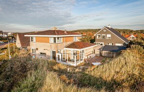 Exterior - Cozy home in Bergen aan Zee with WiFi (Bergen aan Zee)