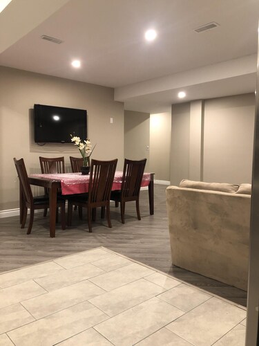 Cozy Stay near the airport