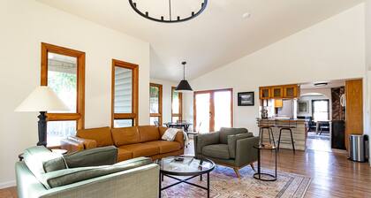5-Star Lux Modern Cabin in DT Fruita ❊ Dog Friendly❊