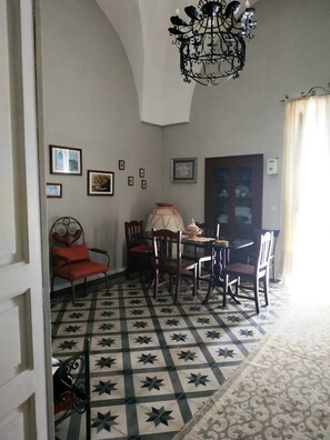 2 soveværelser, gratis Wi-Fi