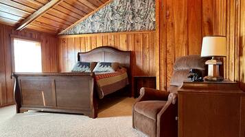 4 bedrooms, free WiFi, bed sheets, wheelchair access