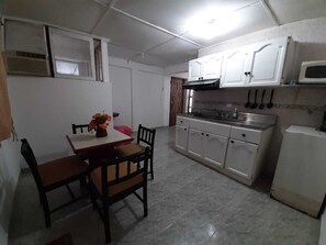 Basic-Apartment | Eigene Küche