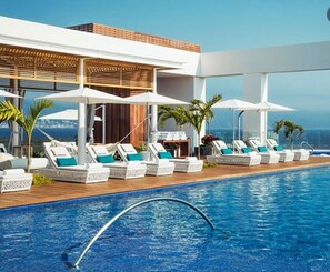 Piscina externa