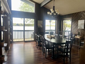 Dining - Spectacular Lake Home on Locke Lake in Monticello! (Monticello)
