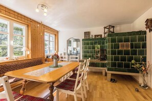 Dining - Holiday Home "Der Lachenbuckhof" in the Black Forest with Playground, Garden and Terrace (Blumberg)