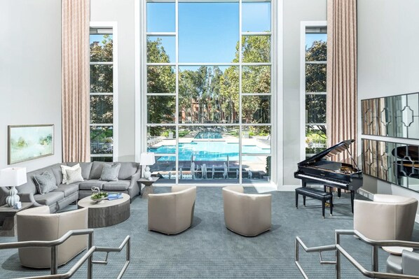 Interior - Dreamy Santa Clara 2BR w/ Gym, Pool & W/D, walk to Safeway, by Blueground (Santa Clara)