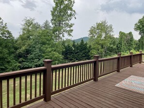 Terrace/patio - Elegant view at Longwood Cabin (Lenoir)