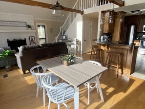 Dining - Elegant view at Longwood Cabin (Lenoir)