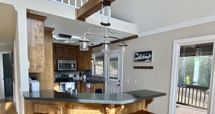 Elegant view at Longwood Cabin