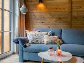 TV - Luxury lodge with sauna near ski resorts (Wald im Pinzgau)