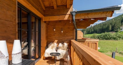 Atmosphärische Lodge am Rande des Dorfes