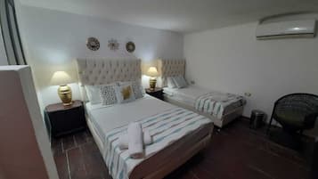 Apartamento básico | 2 dormitorios, tabla de planchar con plancha, wifi gratis