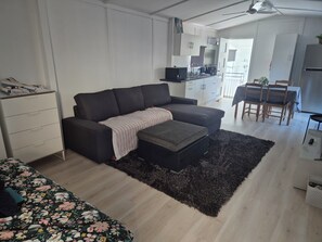 Smart TV, videogiochi, libri