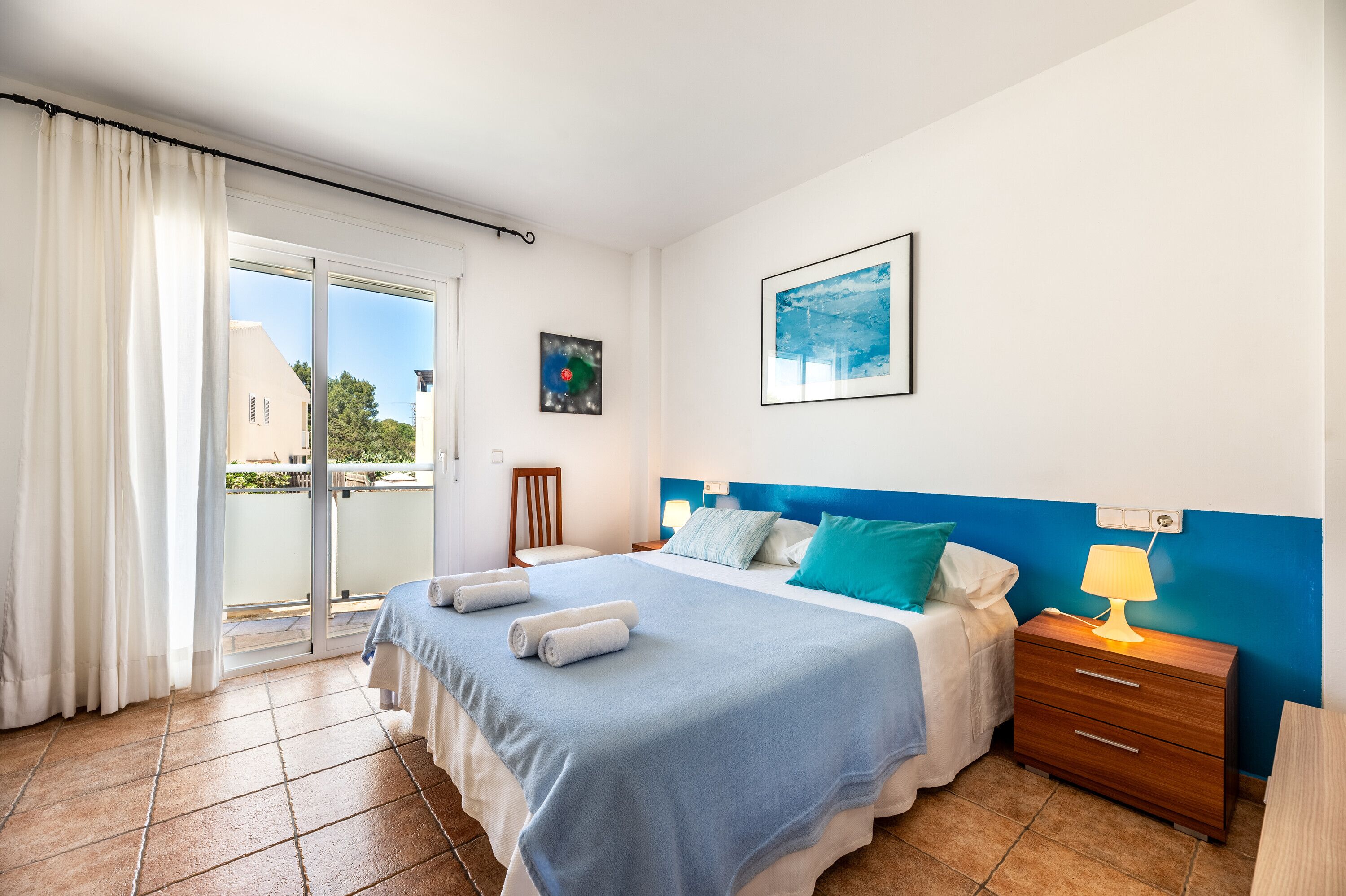 4 camere, ferro/asse da stiro, Wi-Fi gratuito, lenzuola