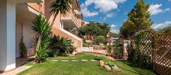Huisdiervriendelijk Vakantiehuis "Casa Michelle" met Uitzicht op Zee & Bergen