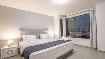 8 bedrooms, in-room safe, free WiFi, bed sheets