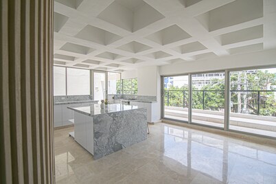 7 Bedroom Luxury Full Floor Apartment with Private Pool