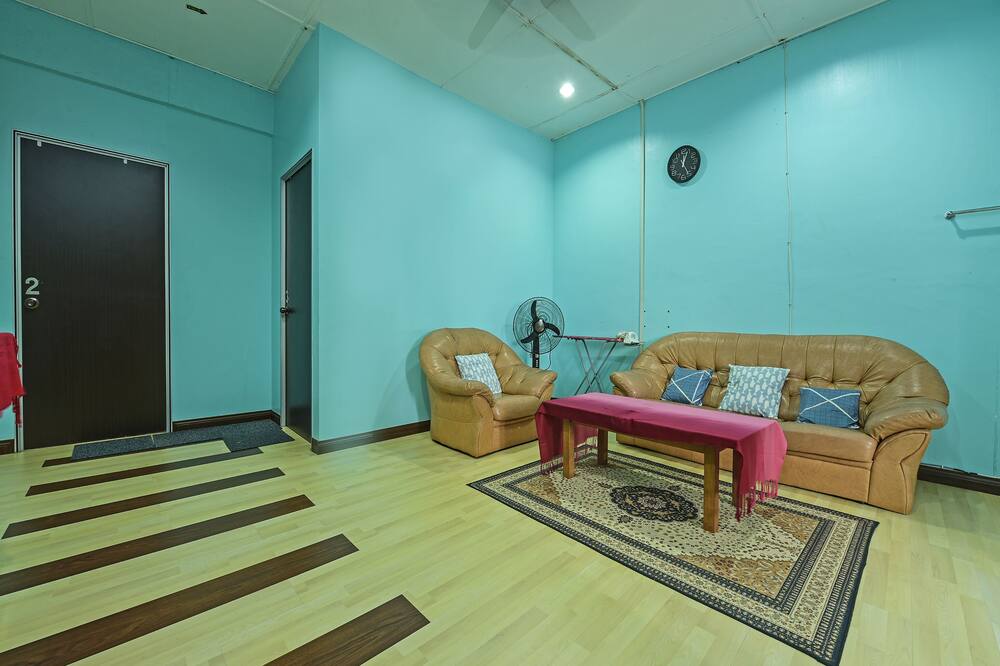 OYO Home 90325 Au Homestay