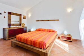 1 bedroom, iron/ironing board, bed sheets