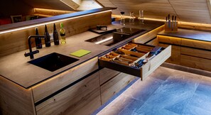 Fridge, microwave, oven, stovetop - Alpenloft Mereine-the LUXURY vacation apartment in the middle of the Oberallgäu! (Oy-Mittelberg)