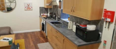 Cottage | 1 bedroom, iron/ironing board, free WiFi, bed sheets