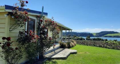 Lakeside Farm Cottage- where life stops and holidays start!