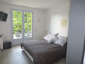 5 bedrooms, desk, iron/ironing board, free WiFi - VILLA FOUILLEBROC with swimming pool (Touffreville)