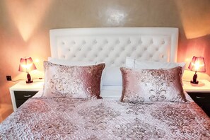 1 bedroom, iron/ironing board, Internet - Luxury apartment Tanger centre next to the beach (Tanger)
