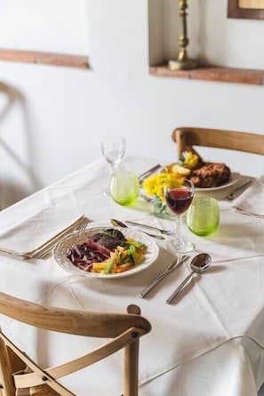 Dining - Le Fonti - Monteloro, large and bright (Pontassieve)