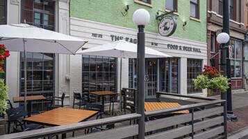 Restauration en plein air