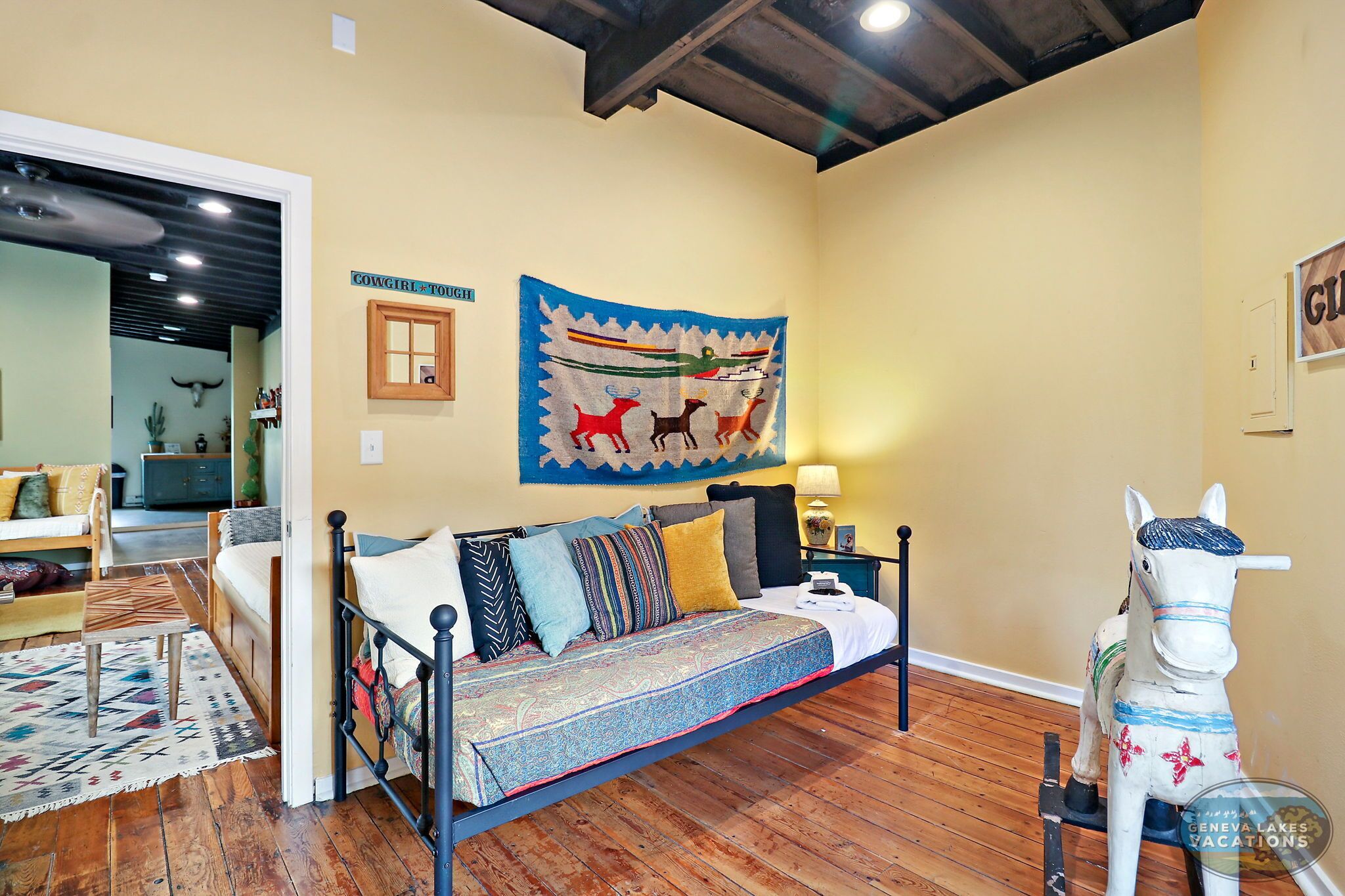 Twin bedroom 3, shared bathroom