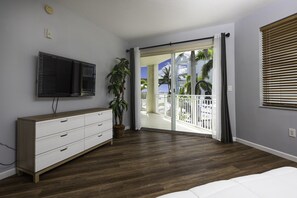 3 slaapkamers, een bureau, een strijkplank/strijkijzer, gratis wifi
