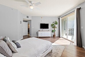 2 habitaciones, escritorio, tabla de planchar con plancha y wifi gratis 