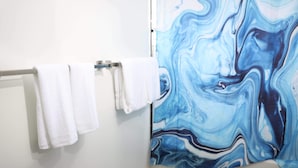 Unclassified image, 3 of 11, button - Close to Campus Student Housing - Amenities (St. Louis)