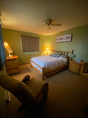 2 bedrooms, free WiFi, bed sheets, wheelchair access