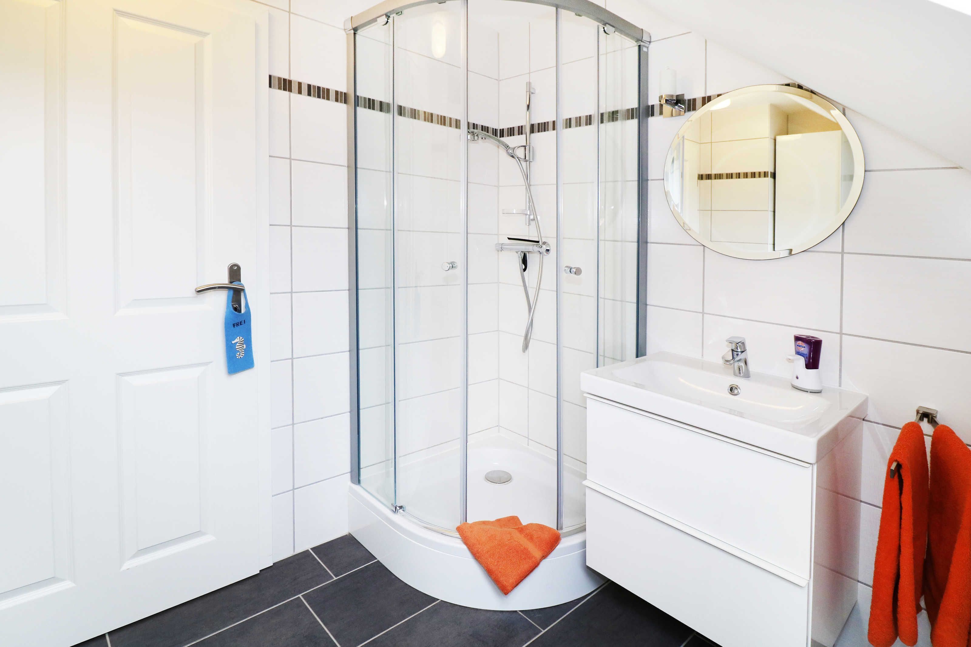 Dusche, Seife, Toilettenpapier