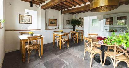 Le Fonti - Ripaghera, chic and reserved