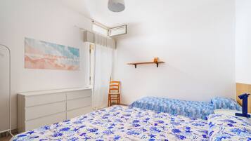 3 camere, ferro/asse da stiro