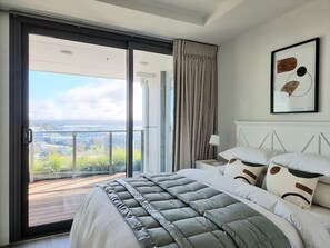 Unclassified image, 3 of 36, button