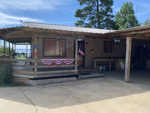 Terrace/patio - Private lakefront home with amazing views! (Noble)